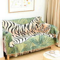 Nordic Leaf Tiger Knitted Throw Blanket