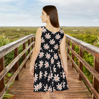 Black Daisy's Print Women's Fit n Flare Dress! Free Shipping!!! New!!! Sun Dress! Beach Cover Up! Night Gown! So Versatile!