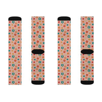 Pink Retro Daisy Print Socks! 3 Sizes Available! Fast and Free Shipping!!! Giftable!