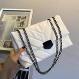 New Casual Chain Crossbody Bags For Women! Hand Bags!